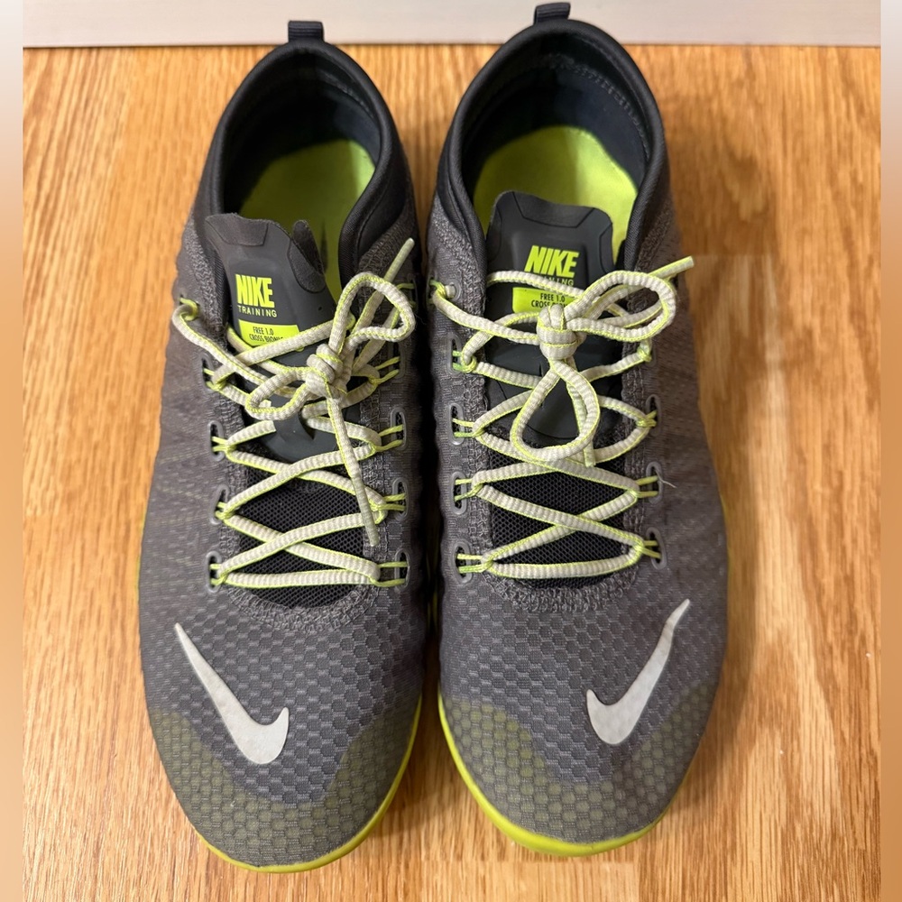 Nike Women's Free 1.0 Cross Bionic